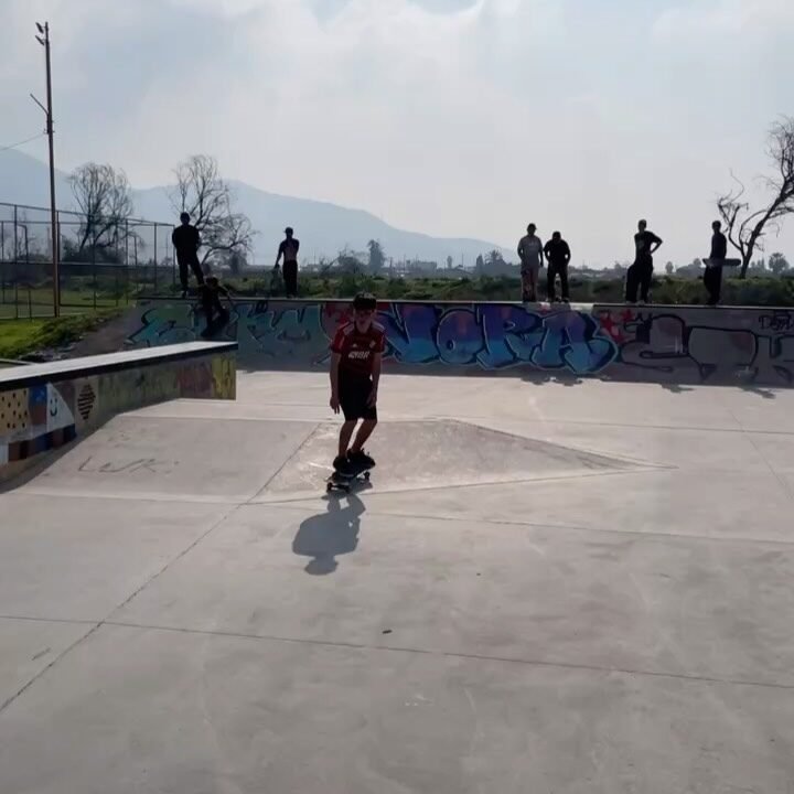 Instagram post from puenteskate. This post is in position 1.