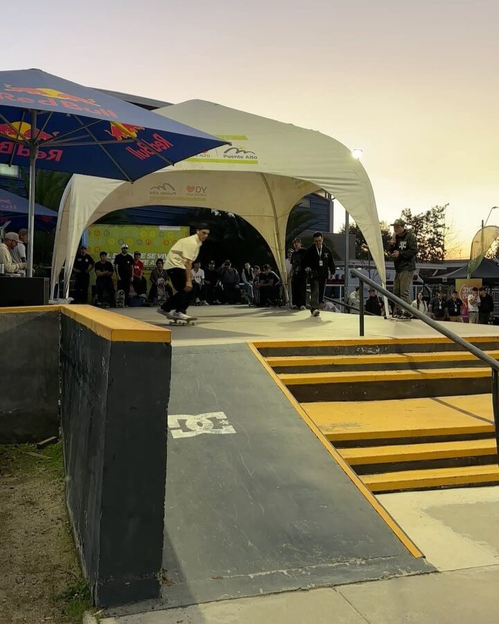 Instagram post from puenteskate. This post is in position 2.