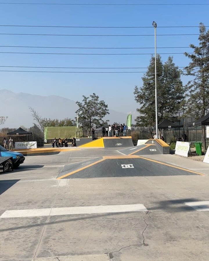 Instagram post from puenteskate. This post is in position 2.