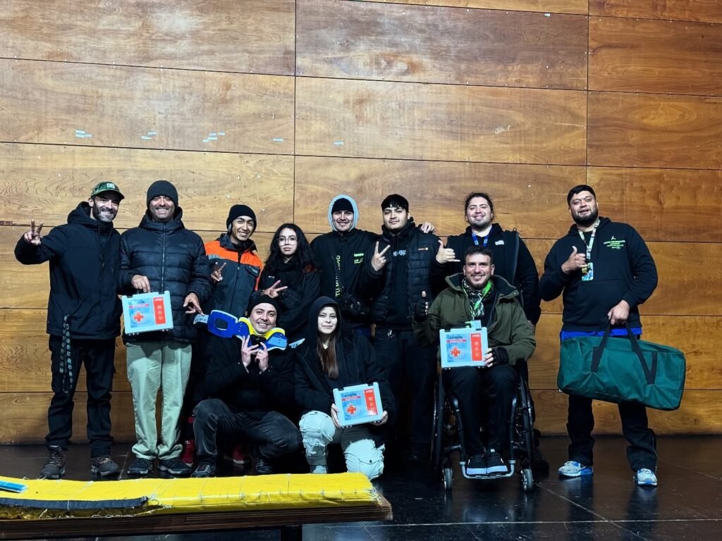 Instagram post from puenteskate. This post is in position 1.