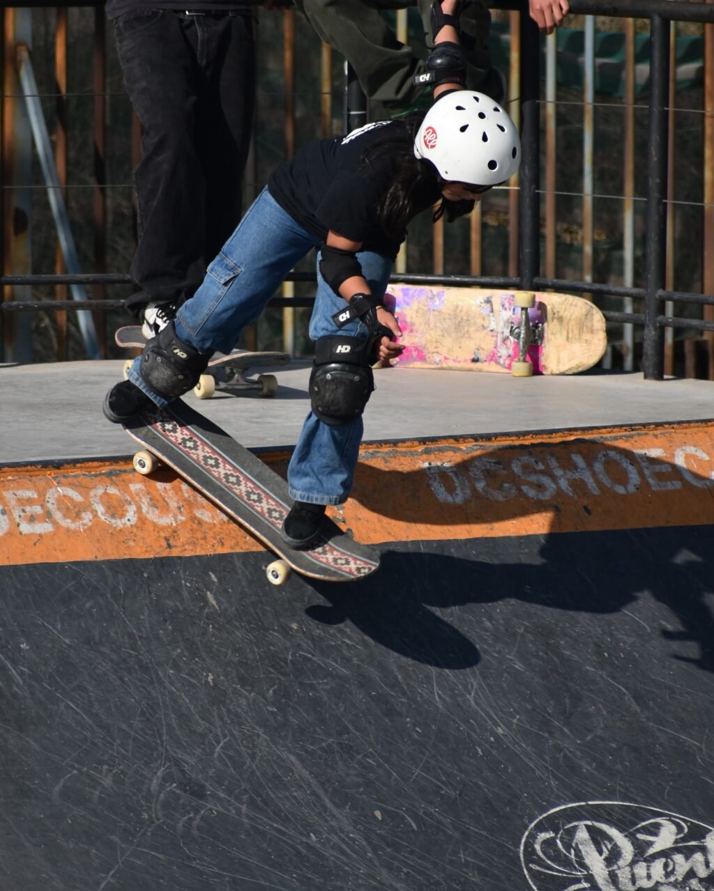 Instagram post from puenteskate. This post is in position 14.