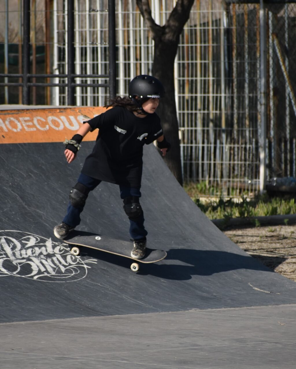 Instagram post from puenteskate. This post is in position 16.