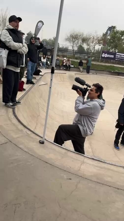 Instagram post from puenteskate. This post is in position 13.