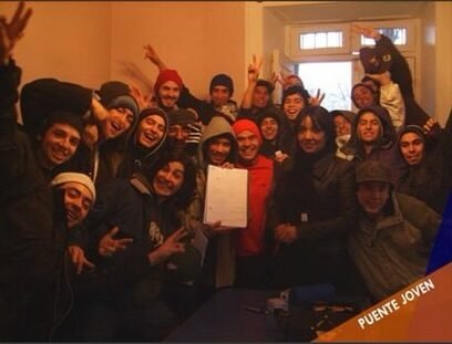 Instagram post from puenteskate. This post is in position 0.