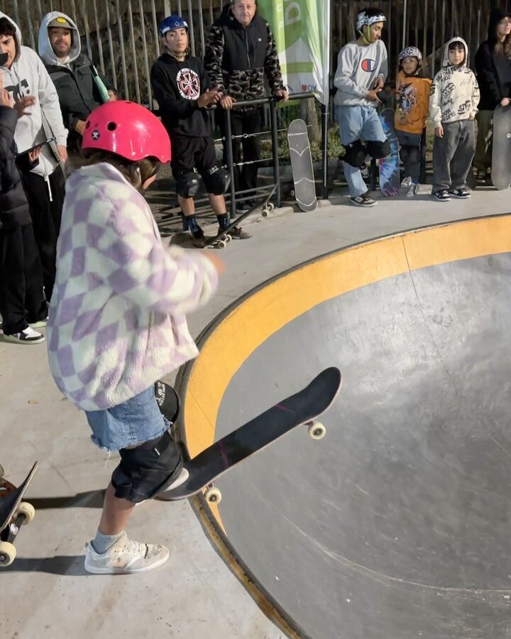 Instagram post from puenteskate. This post is in position 2.